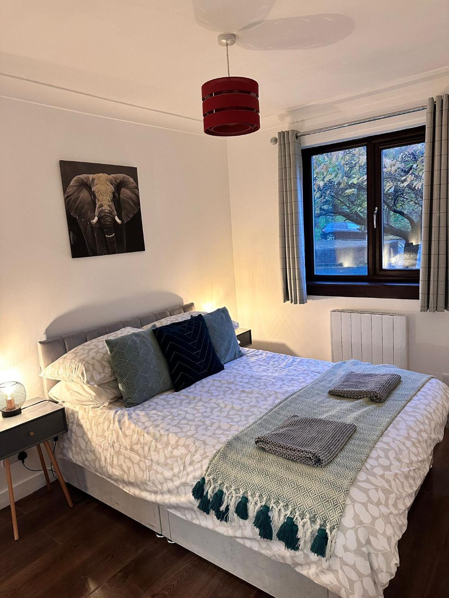 Brightcentral Apartment With Parking 글라스고 외부 사진