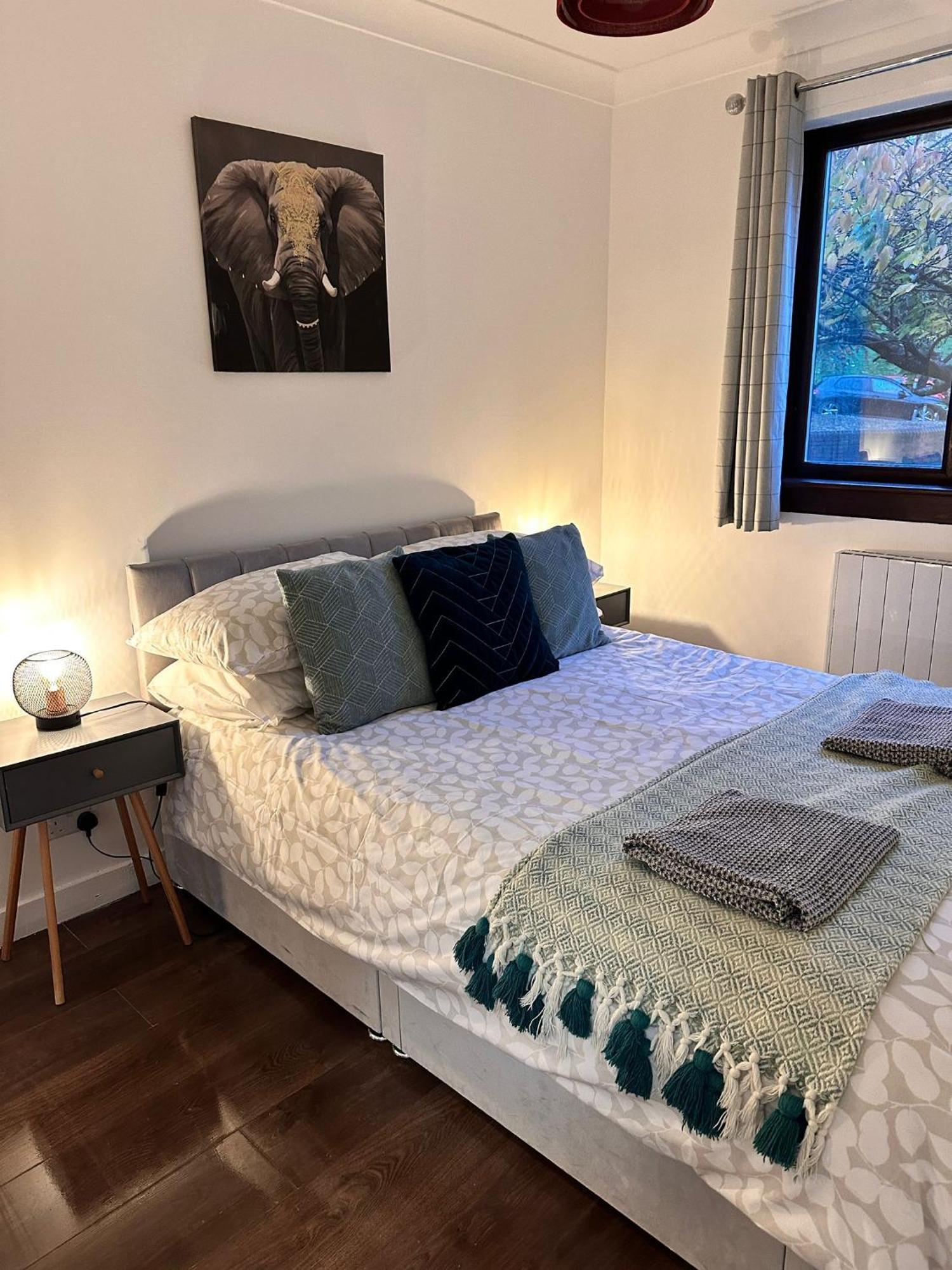 Brightcentral Apartment With Parking 글라스고 외부 사진
